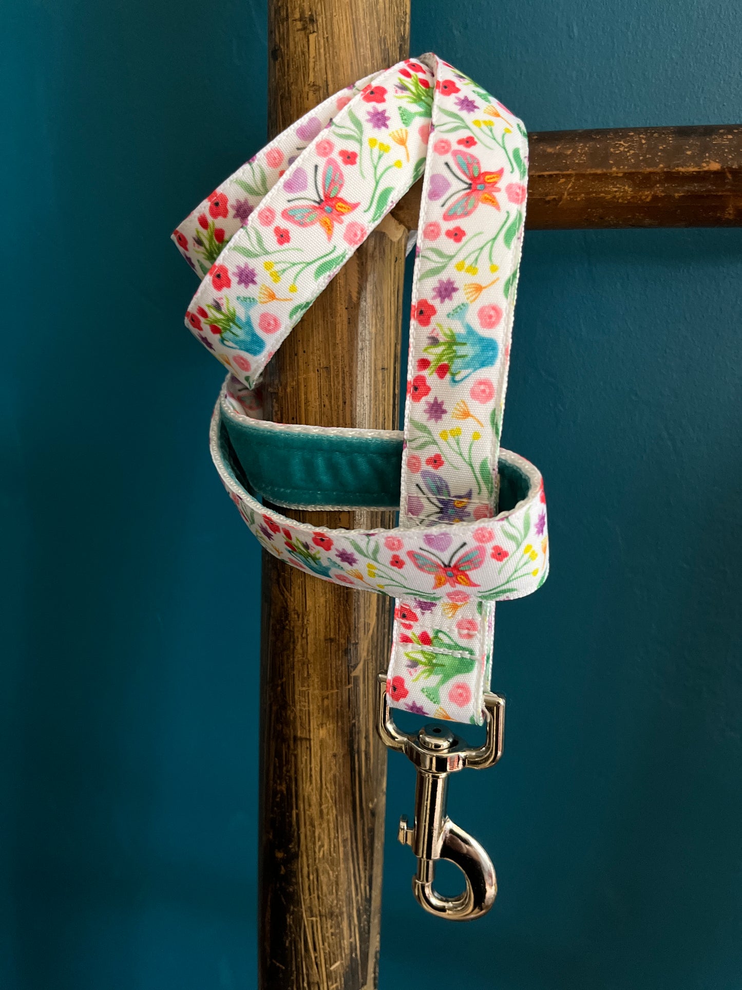 Spring Garden Dog Lead