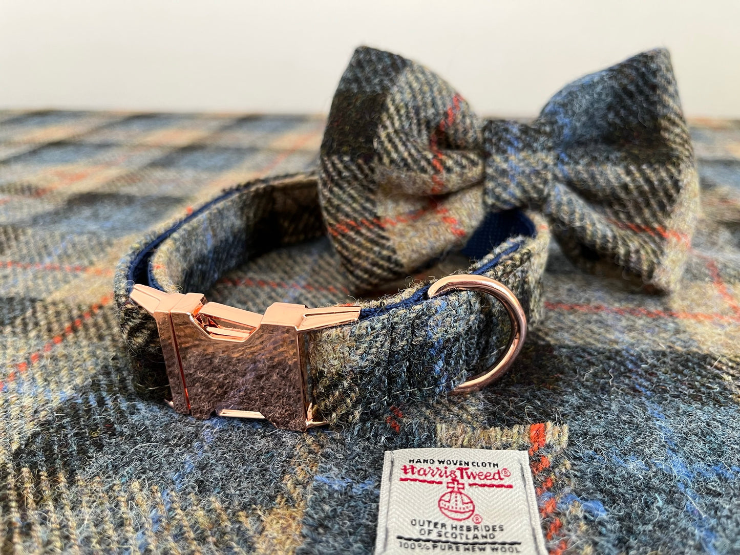 Tarbert Check Harris Tweed Dog Collar & Bow-Tie Set