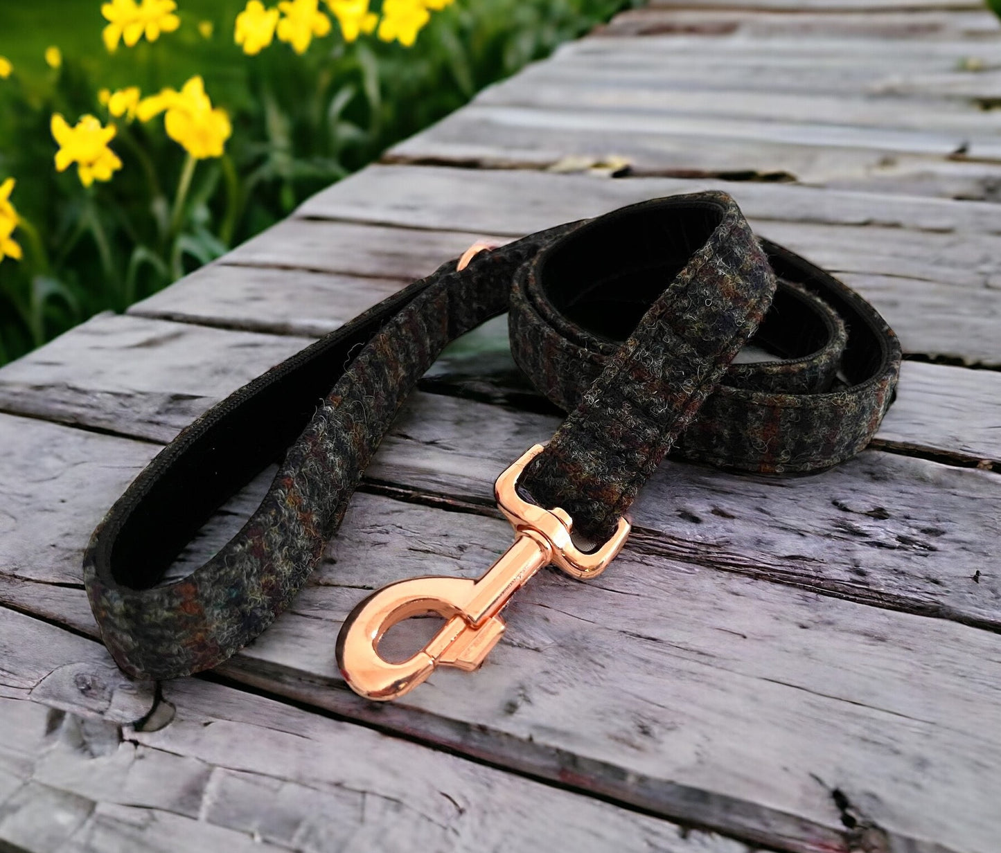 Fireside Houndstooth Harris Tweed Dog Collar & Lead Set (with optional Bow-tie)